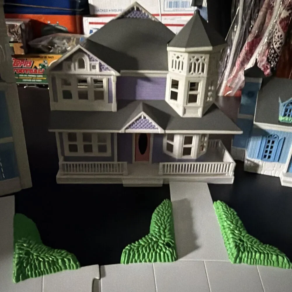 1994 Galoob MY PRETTY DOOLHOUSE Lot (Polly Pocket sized set)
